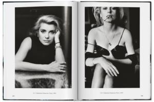 [NEWTON]  US and THEM - Helmut Newton et Alice Springs (po)